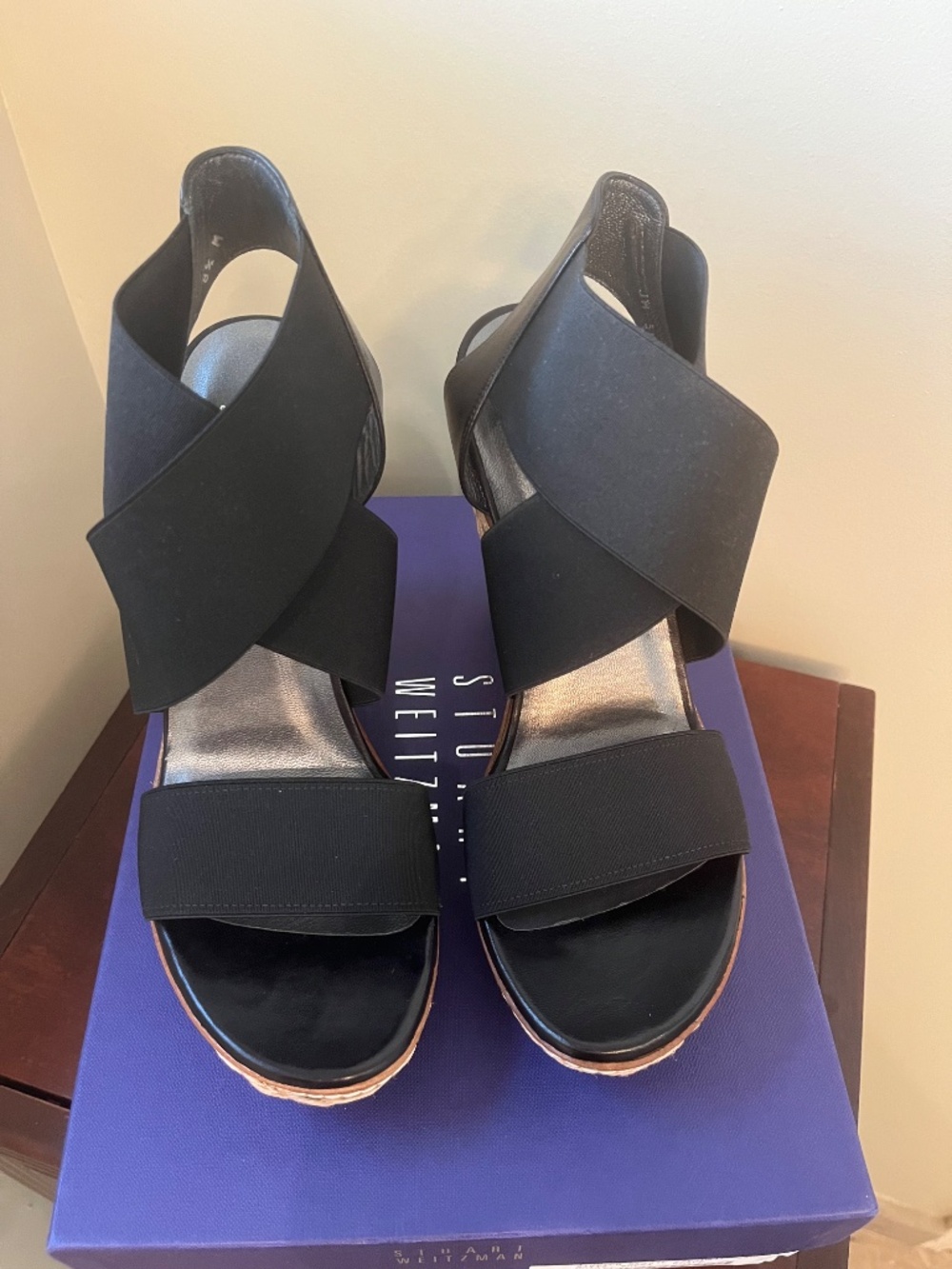 NIB Stuart Weitzman Wedge - Size 8.5